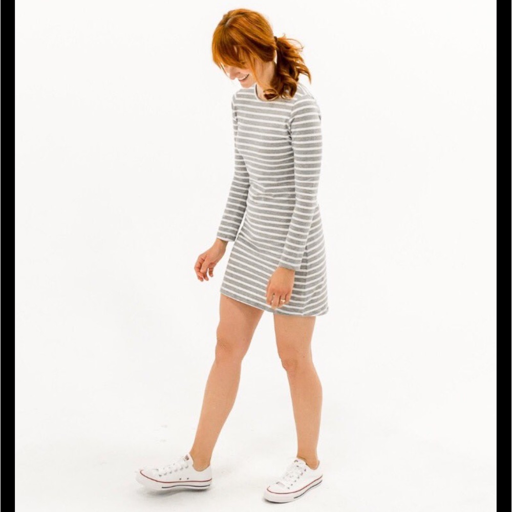 Ladies Long Sleeve Cotton Stretch Tee-shirt Dress. Size Medium.